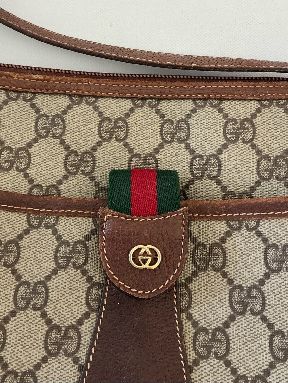 Gucci Vintage Gucci GG Supreme Crossbody Bag Web Stripe Monogram Shoulder Bag - Picture 2 of 16